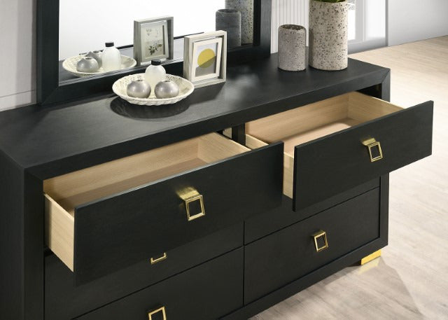 Latimer Dresser - view 3