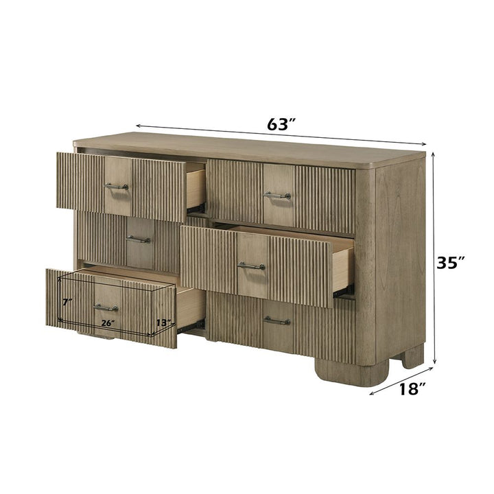 Lakkari Dresser