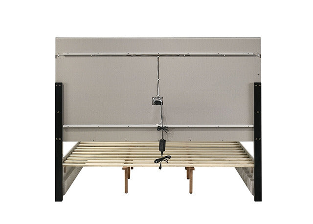 Noire Bed - view 3