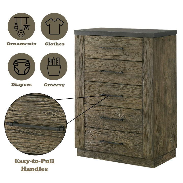 Lance Chest – view 7