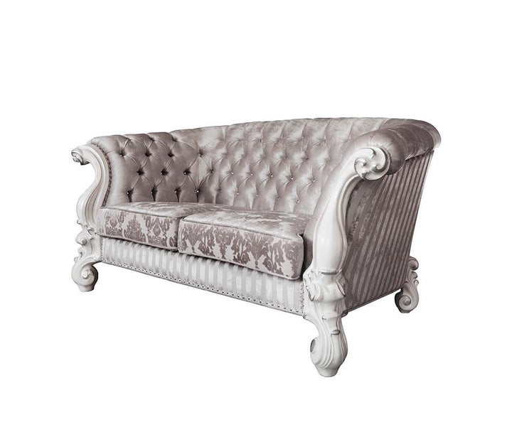 Versailles Loveseat with 5 Pillows