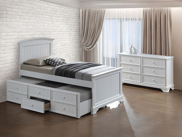 Fanton Dresser - view 2