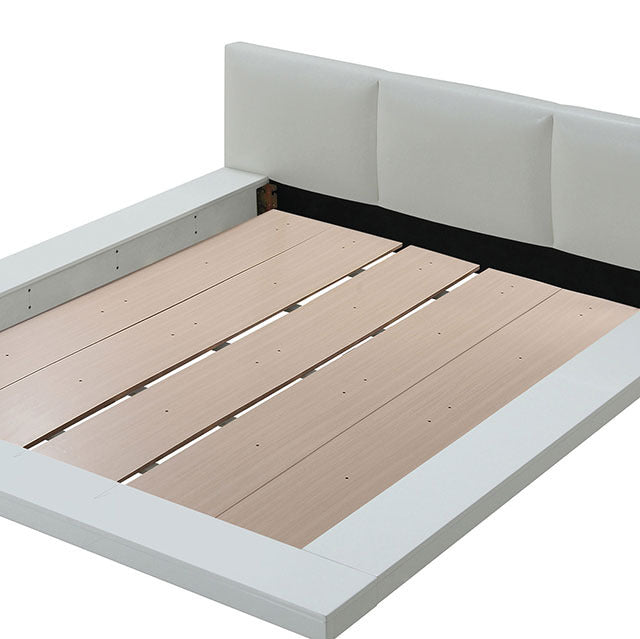 Christie 4 Pc Queen Bedroom Set - view 3