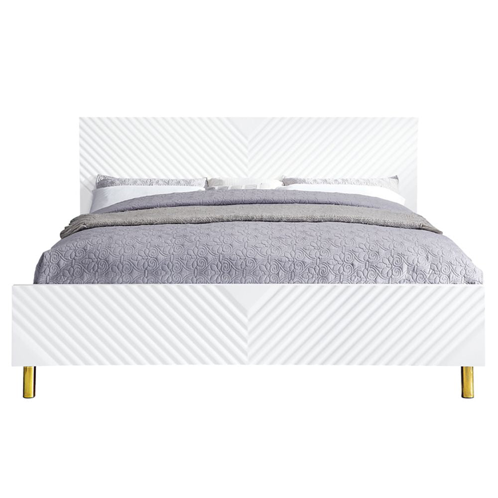 Gaines EK Bed – view 3