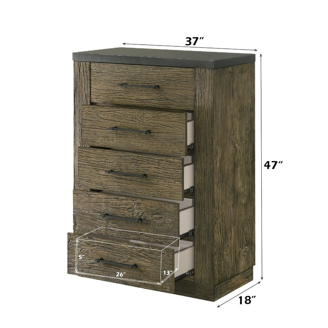 Lance Chest – view 6