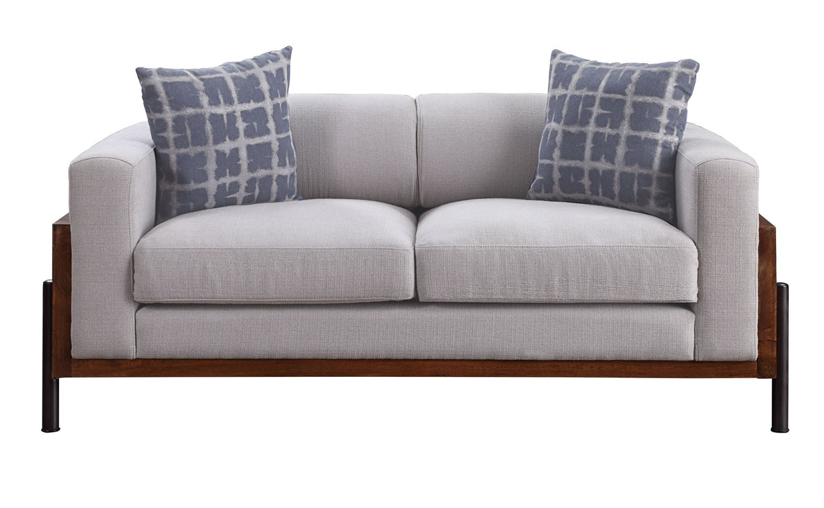 Pelton Loveseat with 2 Pillows