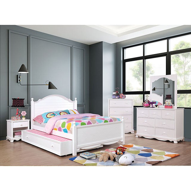 Dani Trundle, White - view 2