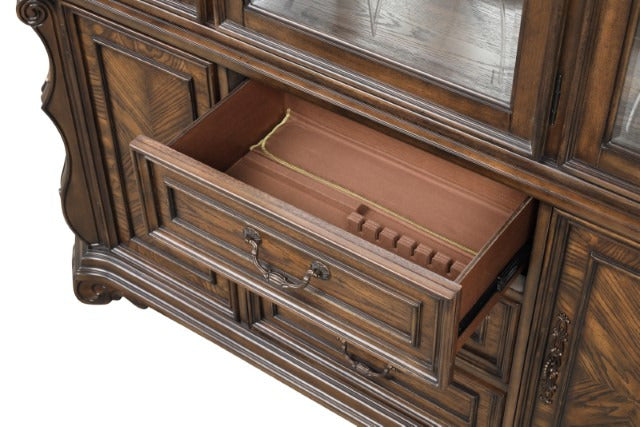 Leovanni Hutch and Buffet - view 4