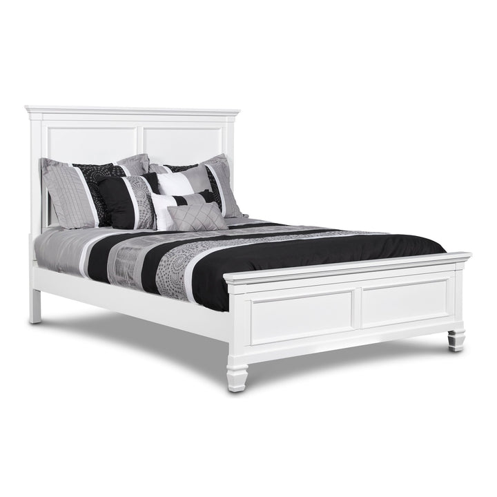 Tamarack 5/0 Q Headboard, Footboard &amp; Slats- White