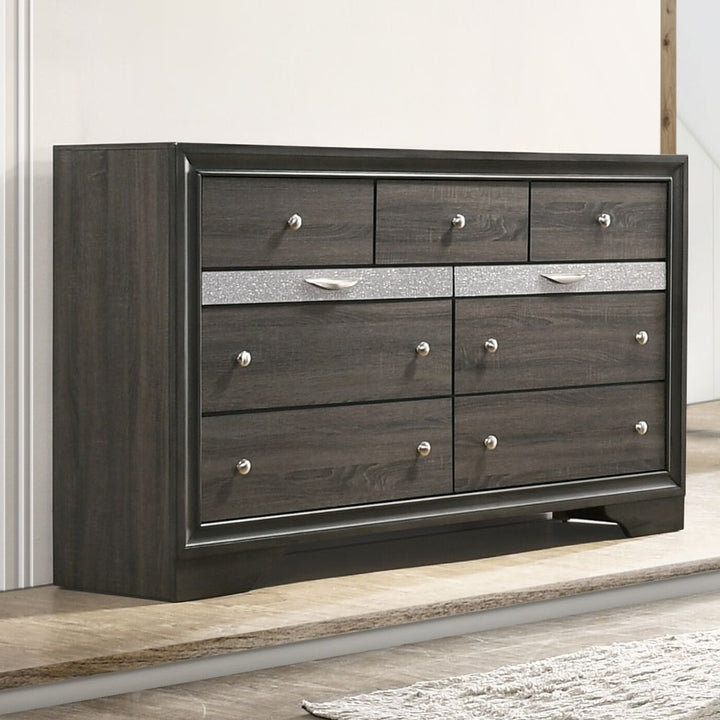Naima Dresser