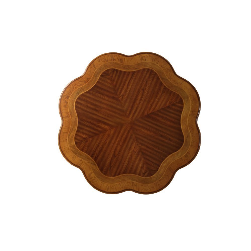 Picardy Dining Table – view 3