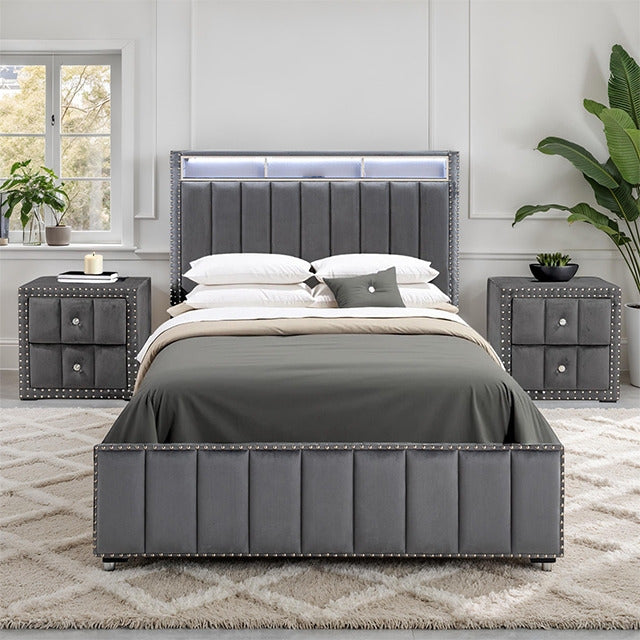 Farese Queen Bed W/ 2 Nightstands, Dark Gray