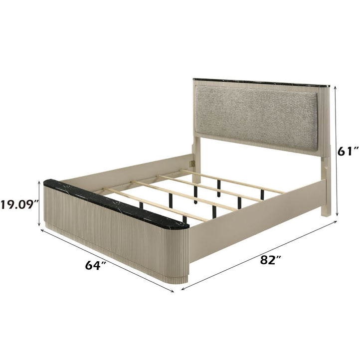 Travonte Queen Bed