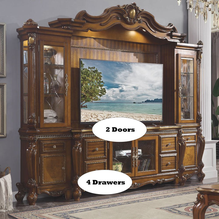 Picardy Entertainment Center – features callout