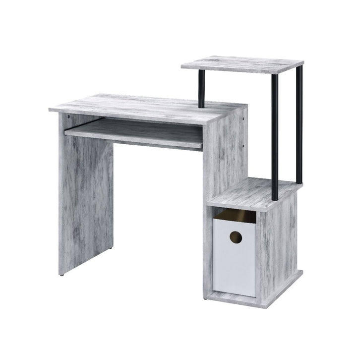 Lyphre Computer Desk – view 2
