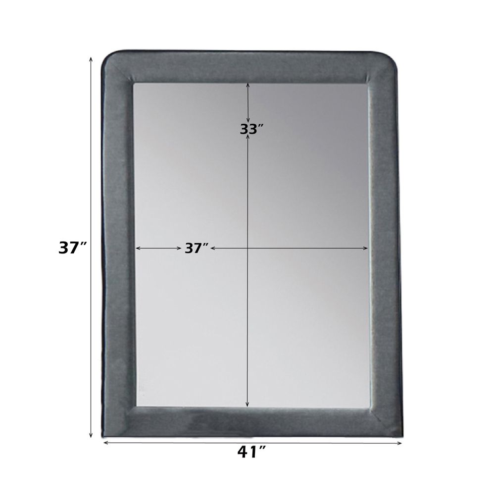 Valda Mirror