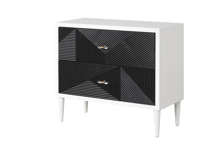 Dubni Accent Table – view 2