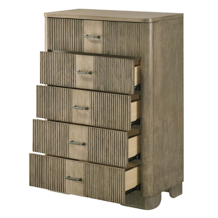 Lakkari Chest