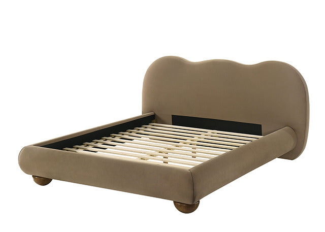 Finamore Bed, Brown