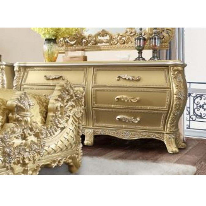 Cabriole Dresser – view 2