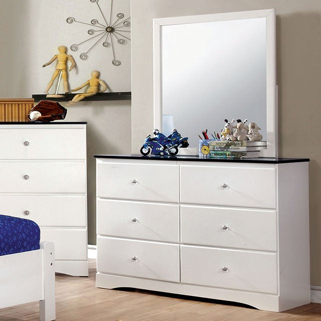 Kimmel Mirror - view 2