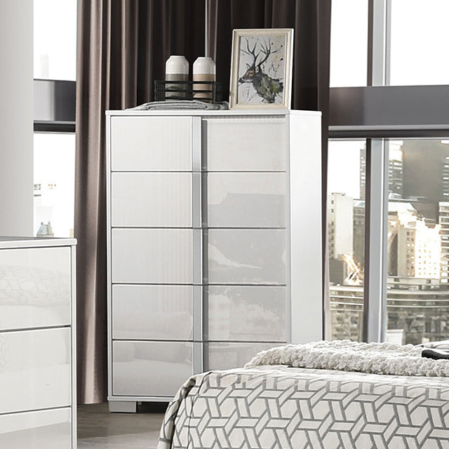 Sinistra Chest, White
