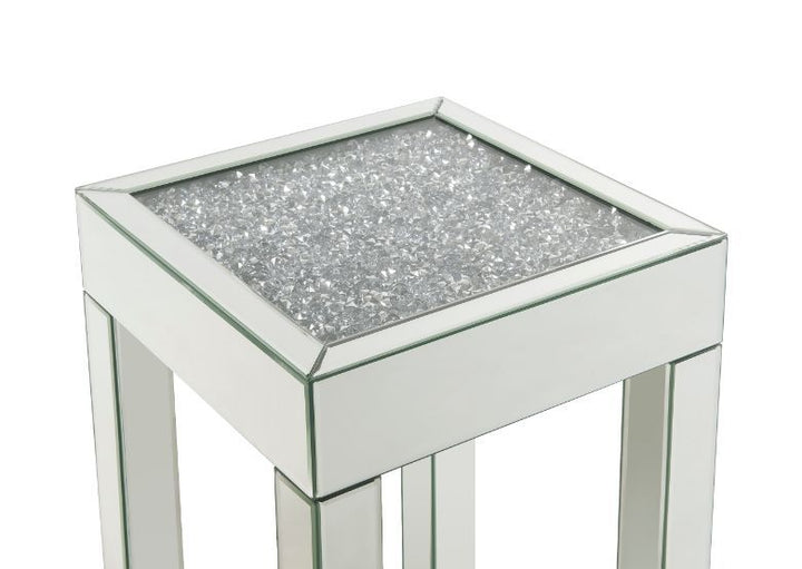 Noralie End Table – view 2