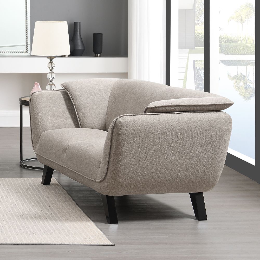 Nayeli Loveseat