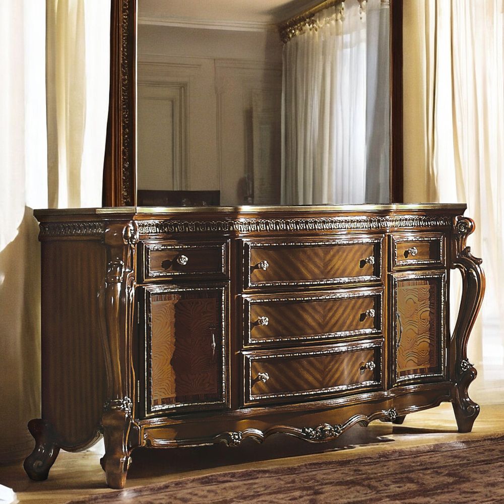 Picardy Dresser – view 6