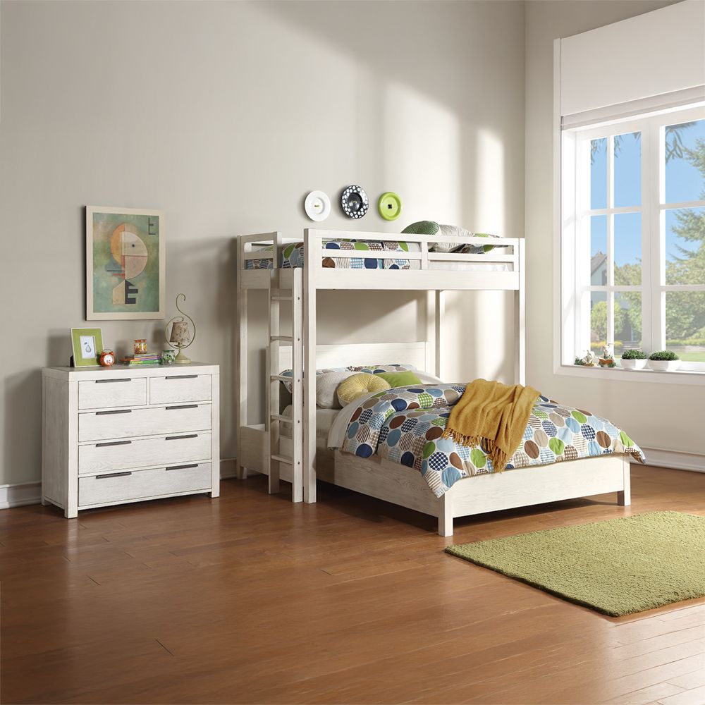 Celerina Queen Bed – view 2