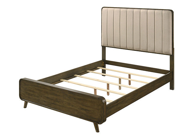 Eastlin 5 Pc. Queen Bedroom Set, Walnut