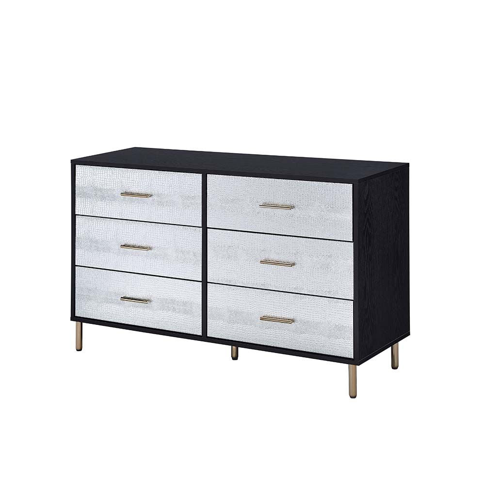 Myles Dresser – view 2