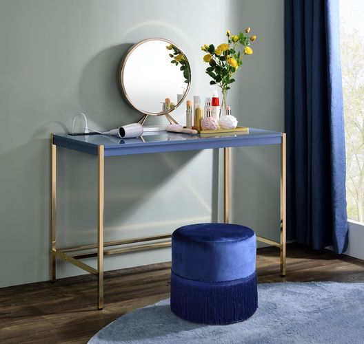 Midriaks Writing Desk W/USB – view 7