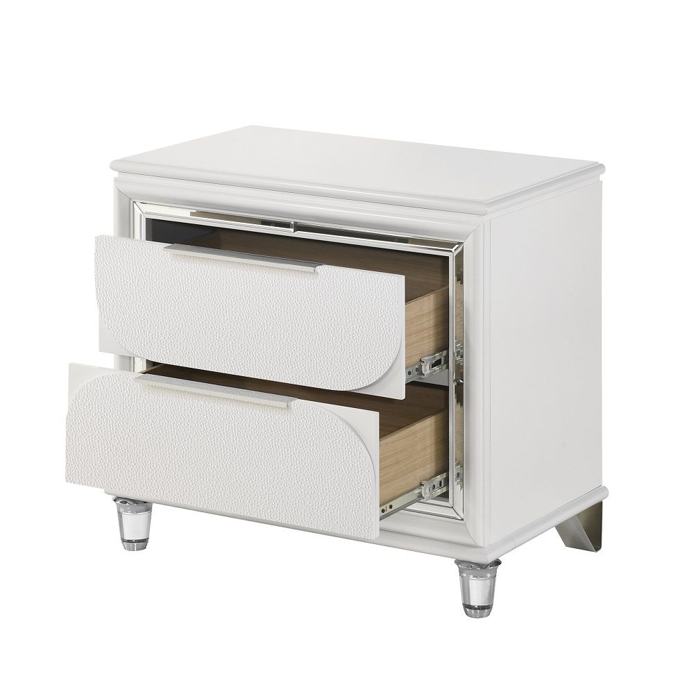 Tarian Nightstand – view 6