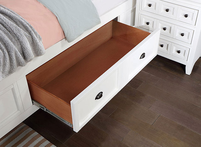 Castile 4 Pc Queen Bedroom Set - view 3