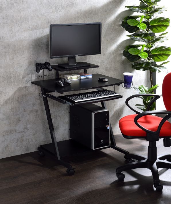 Ordrees Gaming Desk – view 5
