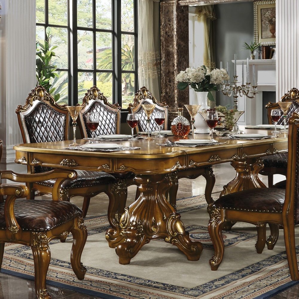 Picardy Dining Table – view 2