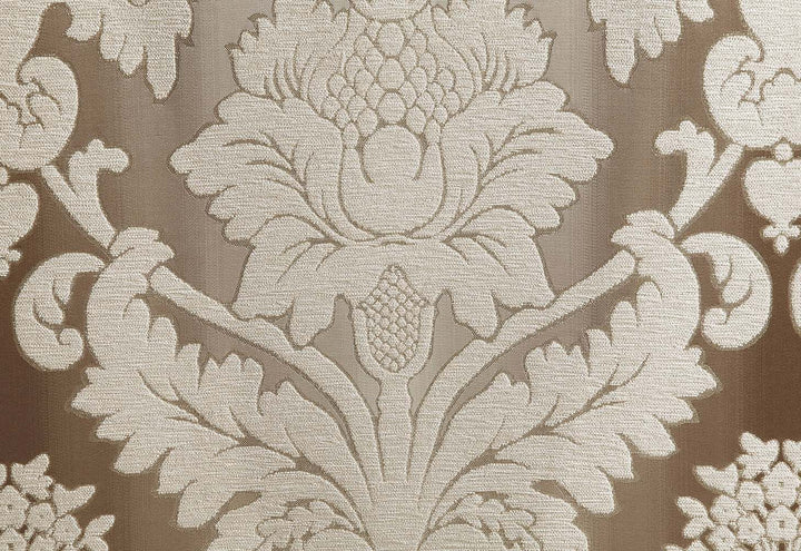 Vanaheim Loveseat with 5 Pillows