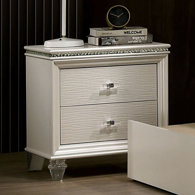 Allie Night Stand, Pearl White