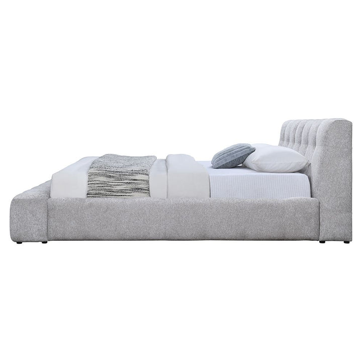 Hannah Eastern King Bed