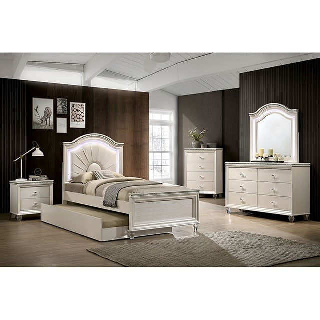 Allie 4 Pc Full Bedroom Set W/ Trundle - view 2