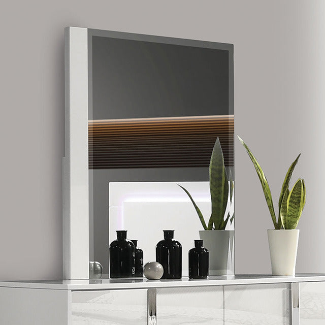 Sinistra Mirror, White