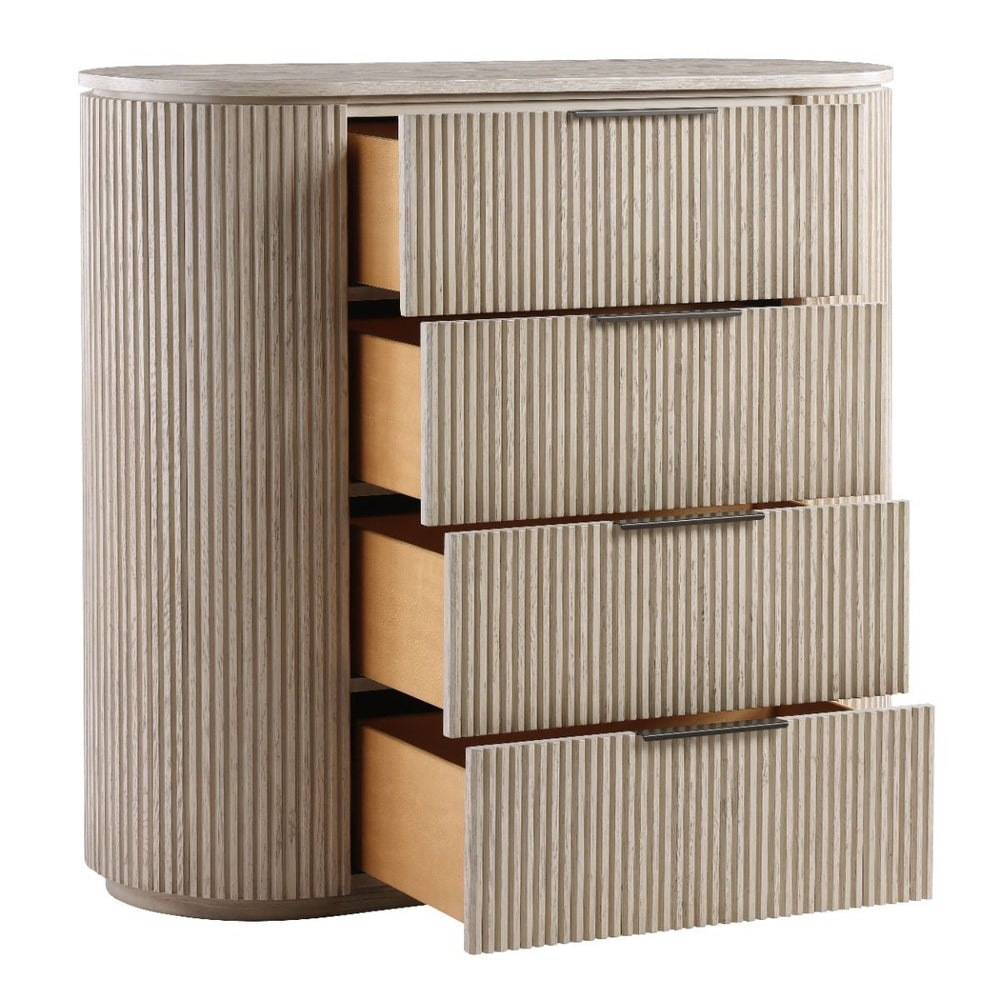 Leanna Chest
