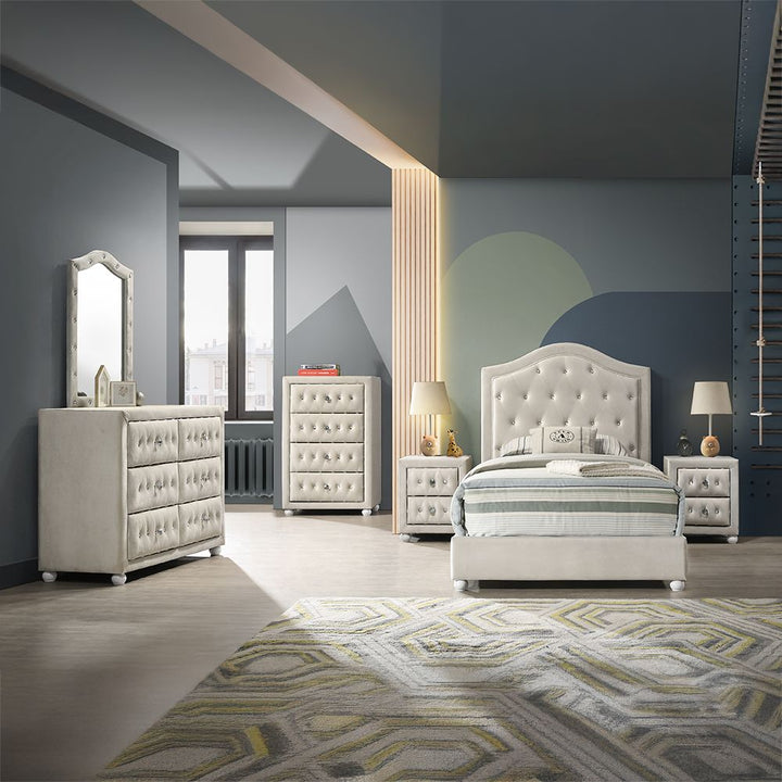 Reggie Nightstand – view 8
