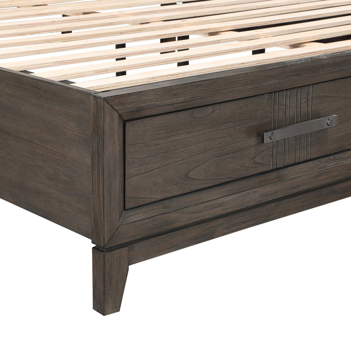 Landon 5/0 Q Headboard-Walnut