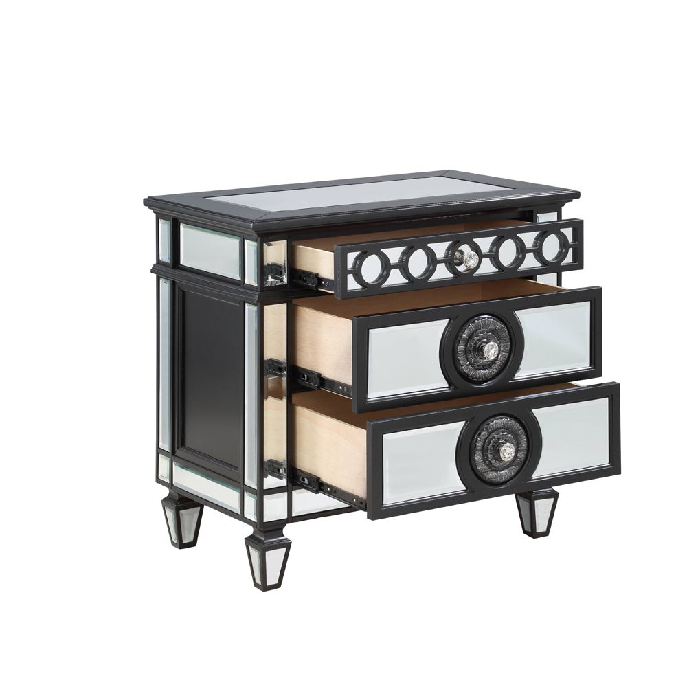 Varian II Nightstand – view 4