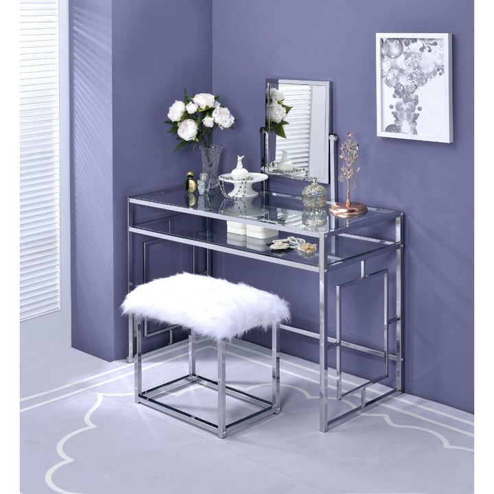 Carenze II Vanity Set – view 7