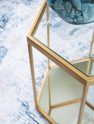 Veerwick Accent Coffee Table - Gold Coffee Table modern furniture Contempo Furniture