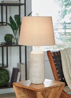 Willport Table Lamp (Set of 2) - Beige Table Lamp modern furniture Contempo Furniture