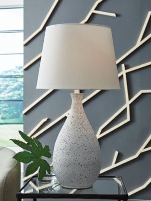 Wyattford Table Lamp - White Table Lamp modern furniture Contempo Furniture